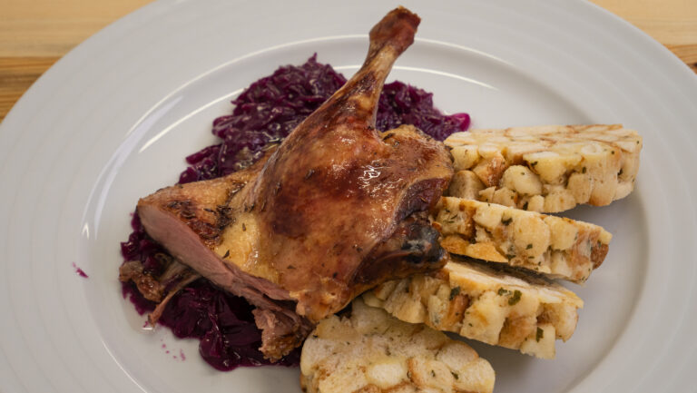 Roasted Duck with Braised Red Cabbage