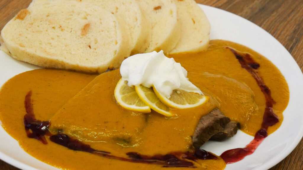 Marinated Beef Sirloin with Cream Sauce