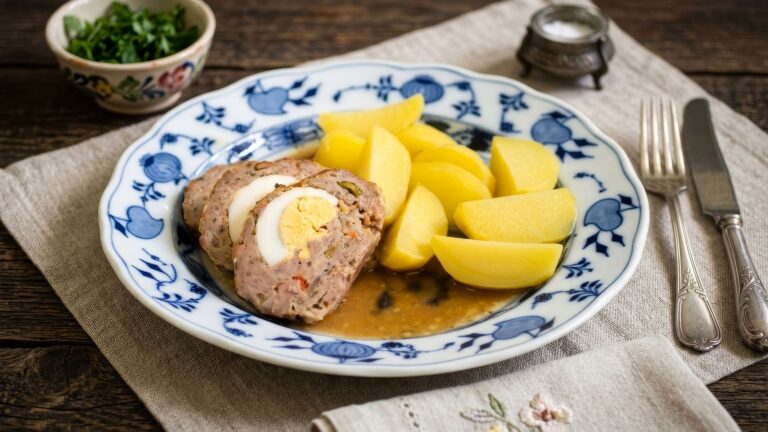 Czech Easter Meatloaf